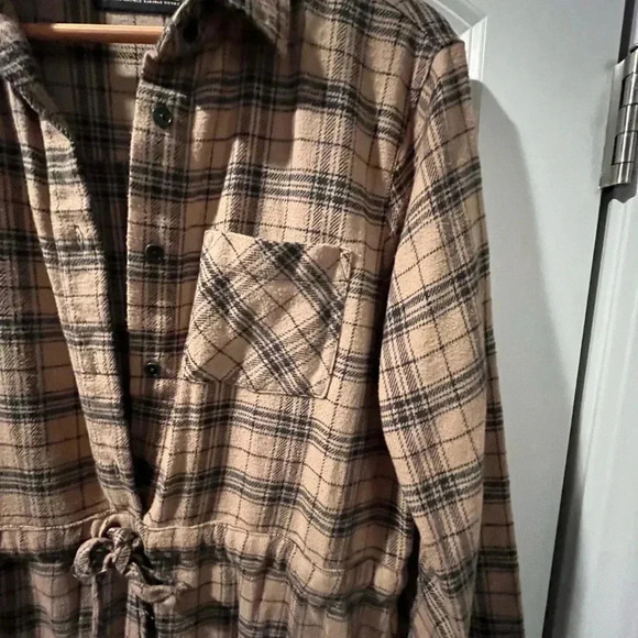 ~United by Blue~ Plaid Dress - Medium - Picture 5 of 9